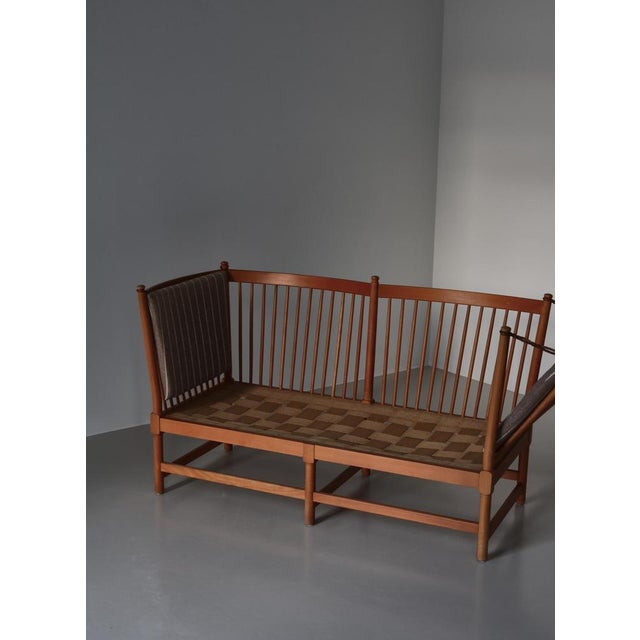 Danish Modern Spoke-Back Sofa by Børge Mogensen attributed to Fritz Hansen, 1963 For Sale - Image 14 of 18