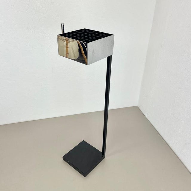 Modernist Bauhaus Cubic Metal Ashtray Stand, Germany, 1960s For Sale - Image 4 of 18