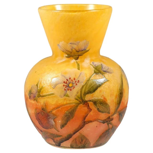 Glass Art Nouveau Cameo Vase with Strawberry Blossoms Decor from Daum Nancy, France, 1910s For Sale - Image 7 of 7