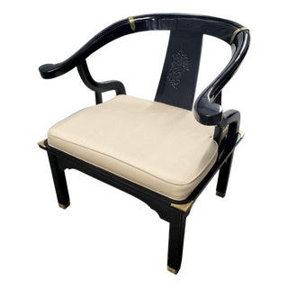 Vintage James Mont for Century Black Lacquered Asian Chinoiserie Horse Shoe Ming Side Chair For Sale