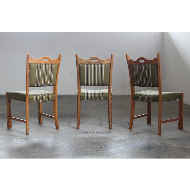 1960s Vintage Brutalist Danish Oak Dining Chairs by Henning Kjærnulf, 1960s, Set of 6 For Sale - Image 5 of 17
