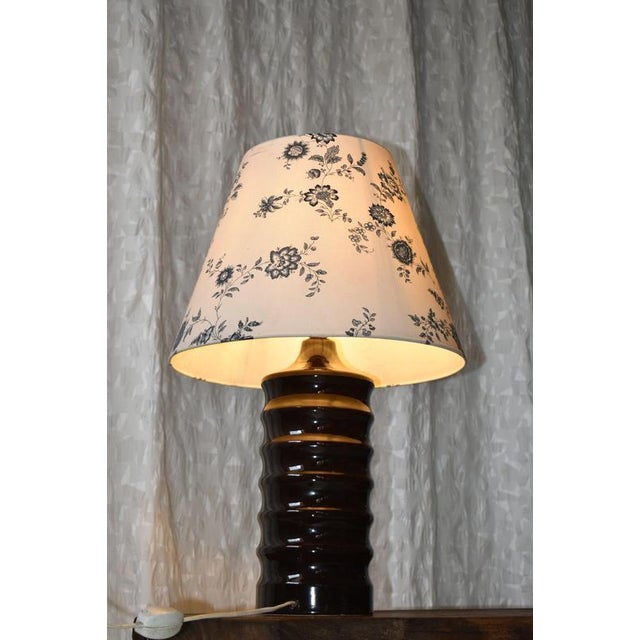 Sculptural Ribbed Ceramic Table Lamp, Hungary, 1970s For Sale - Image 4 of 9