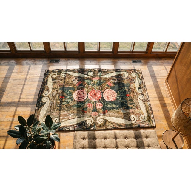 Textile 1880s Green Floral Folk Art Antique American Hooked Rug 3'10" X 6'3" Hand Knotted Wool Carpet For Sale - Image 7 of 7