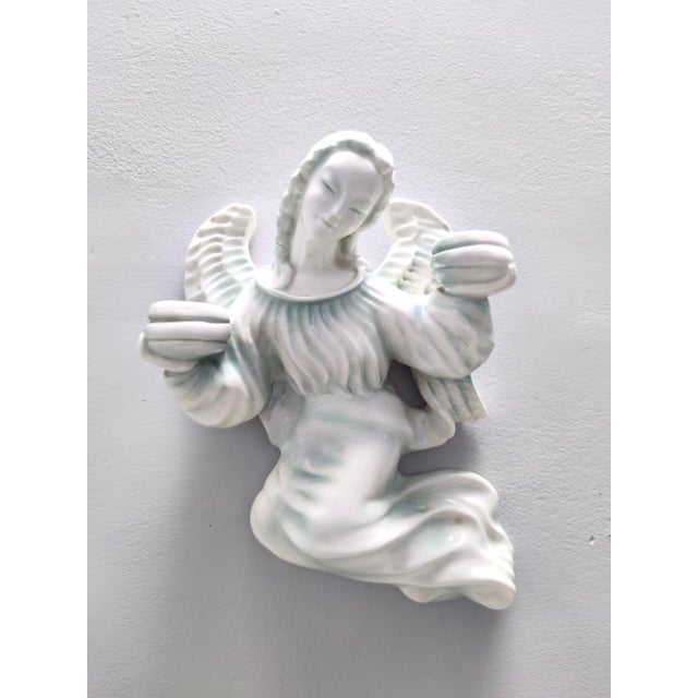 Wall Mounted White Glazed Ceramic Cherub Candleholder by Goldscheider, Austria, 1930s For Sale - Image 4 of 10