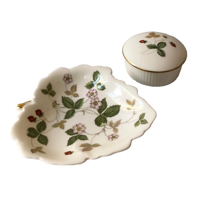 English Wedgwood Wild Strawberry Dish & Trinket Box | Chairish