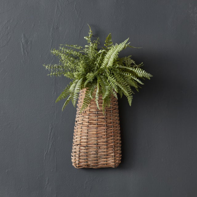 Kenneth Ludwig Chicago Woven Willow Wall Basket (Set of 6) For Sale - Image 4 of 4