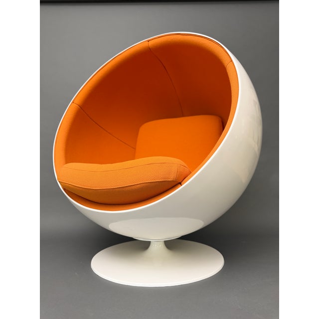 Ball Chair in White and Orange by Eero Aarnio for Asko, Finland, 1960s For Sale - Image 9 of 18