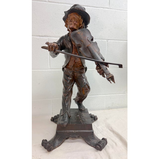 Up for sale is a high quality antique hand carved European wooden violinist sculpture, dating back to the mid 19th...