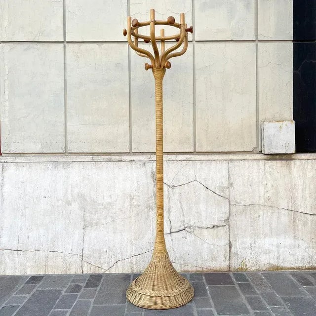 Italian Coat Stand in Wicker and Curved Wood, 1980s For Sale - Image 10 of 12