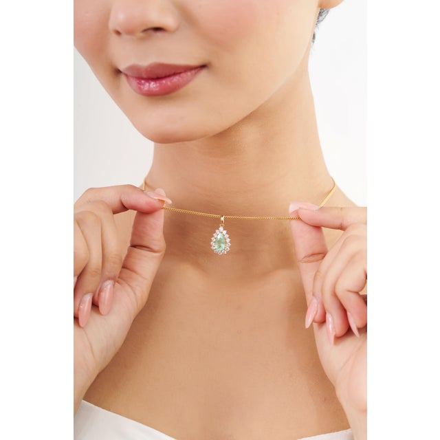 Metal Certified 1.15ct Columbian Emerald Diamond Halo Pendant in 14k Yellow Gold For Sale - Image 7 of 15