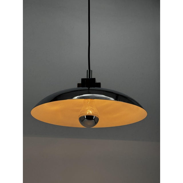 1980s Bauhaus Pendant Lamp in Chrome and Brass by Art Line, 1980s For Sale - Image 5 of 15