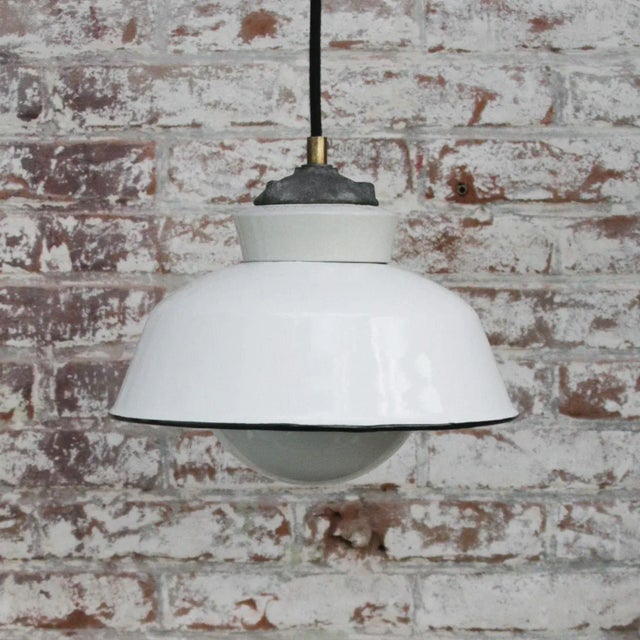 Vintage Industrial White Enamel, Cast Iron & Porcelain Pendant Light, 1950s For Sale - Image 6 of 7