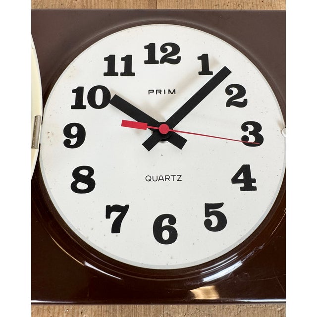 Vintage Brown Plastic Wall Clock from Prim, 1970s For Sale - Image 12 of 17