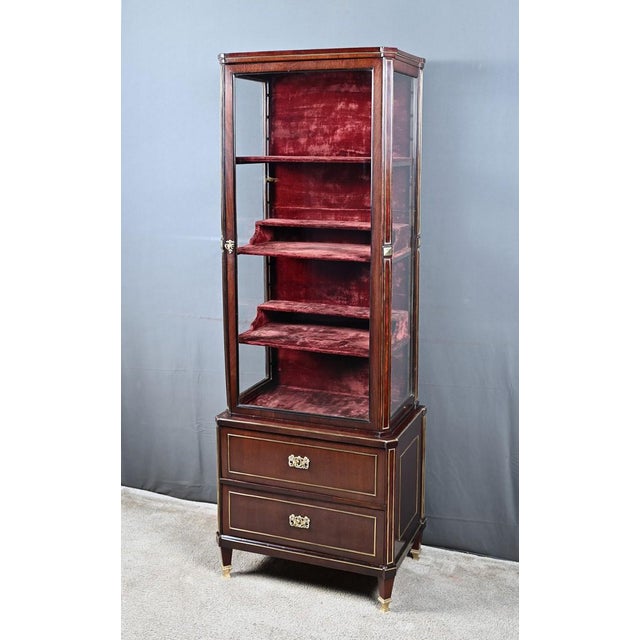 Small Antique Mahogany Display Cabinet, 1890s For Sale - Image 5 of 18
