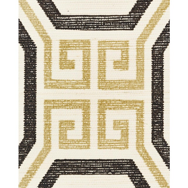 Sample - Schumacher Octavia Sisal Wallpaper in Gold & Jet ...