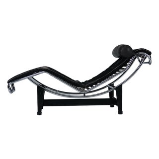 LC4 Chaise Lounge by Le Corbusier and Pierre Jeanneret for Cassina, 1970s For Sale