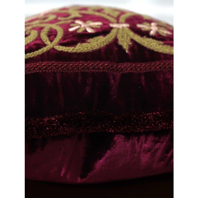 Set of 3 Crewelwork on Velvet Down Accent Pillows For Sale In Philadelphia - Image 6 of 11