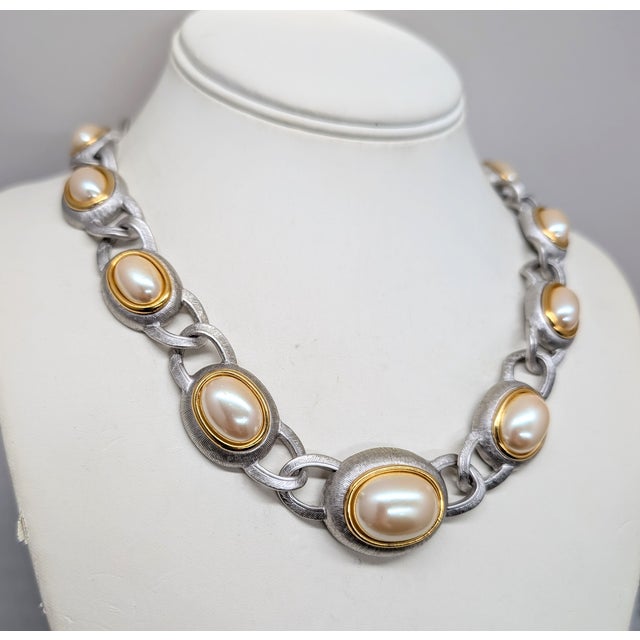 Monet Vintage 1990s Signed Monet Rhodium Plated Faux-Pearl Link Collar Necklace For Sale - Image 4 of 11