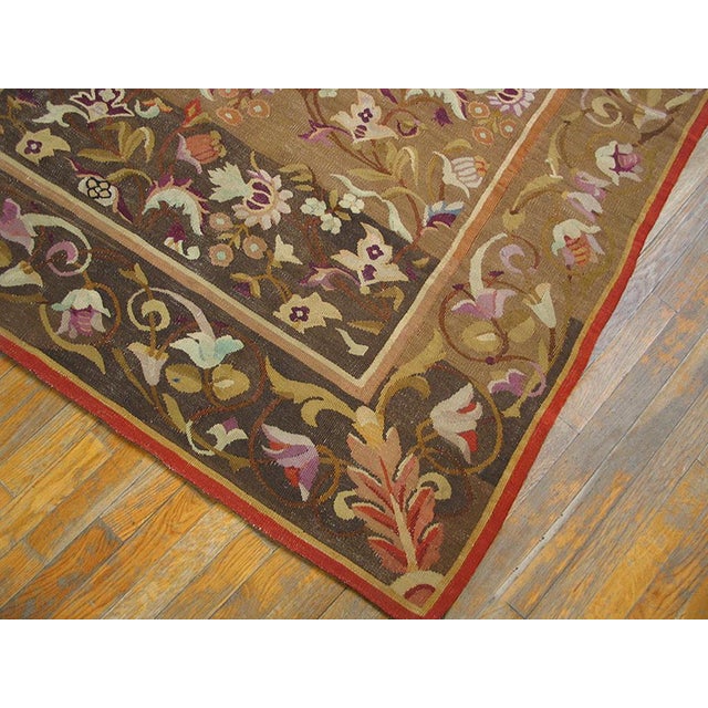 1830s Brown Floral Antique French Aubusson Rug 5'3"x 5'4" Louis Philippe - Period Flatweave Wool Carpet For Sale - Image 4 of 4