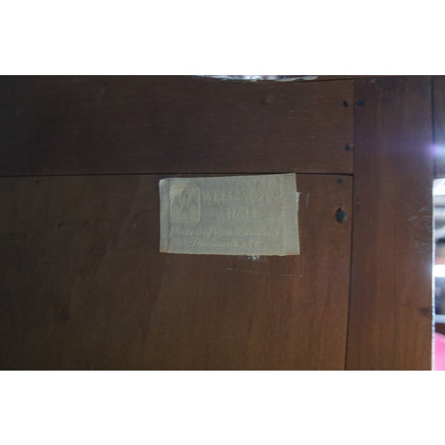 Wellington Hall Painted French Provincial Illuminated Drybar Bar Cabinet For Sale - Image 10 of 17