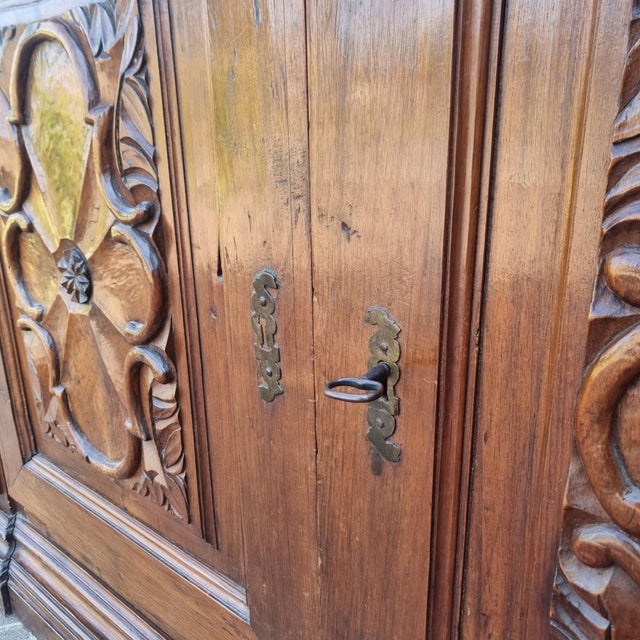 18th Century Turin Villa Walnut Sideboard For Sale - Image 6 of 17