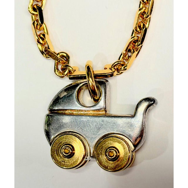 Mid-Century Silver- and Gold-Plated Baby Carriage Artist Pendant Jewelry in the style of Cartier, 1960s For Sale - Image 9 of 13