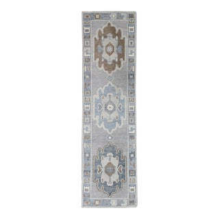 Modern Turkish Oushak Rug 2'8" x 9'7" For Sale