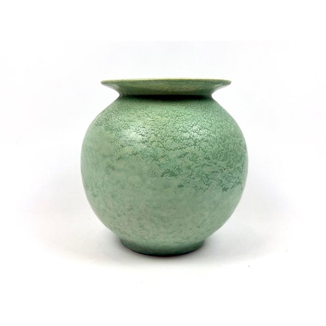Art Deco Torgau Ceramic Vase from Villeroy & Boch, 1930s, in Flawless conditions. Designed 1920 to 1949 This piece has an...