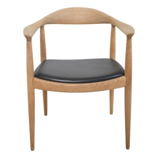 JH503 The Chair in Oak and Black Leather by Hans Wegner, 1960s For Sale