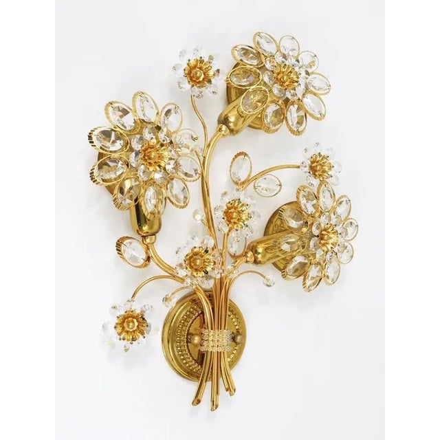 1970s Large Gilt Brass Flower Wall Light with Faceted Crystals from Palwa, Germany, 1970s For Sale - Image 5 of 10