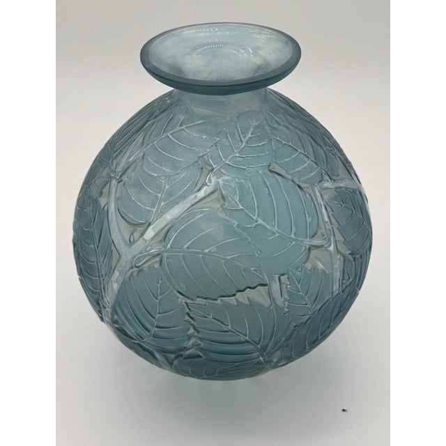 René Lalique Art Deco "Milan" Frosted Blue Patinated Glass Vase, 1929 For Sale - Image 13 of 14