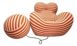 Example of Mid-Century Modern Lounge Chairs