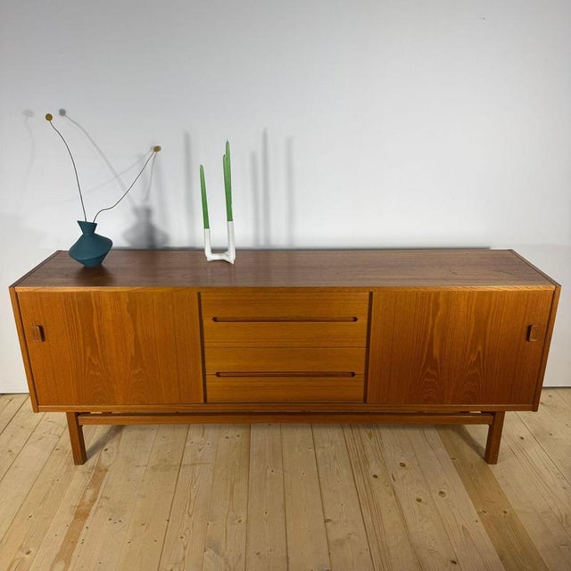 Arild Sideboard by Nils Jonsson for Troeds, 1960 For Sale - Image 4 of 14