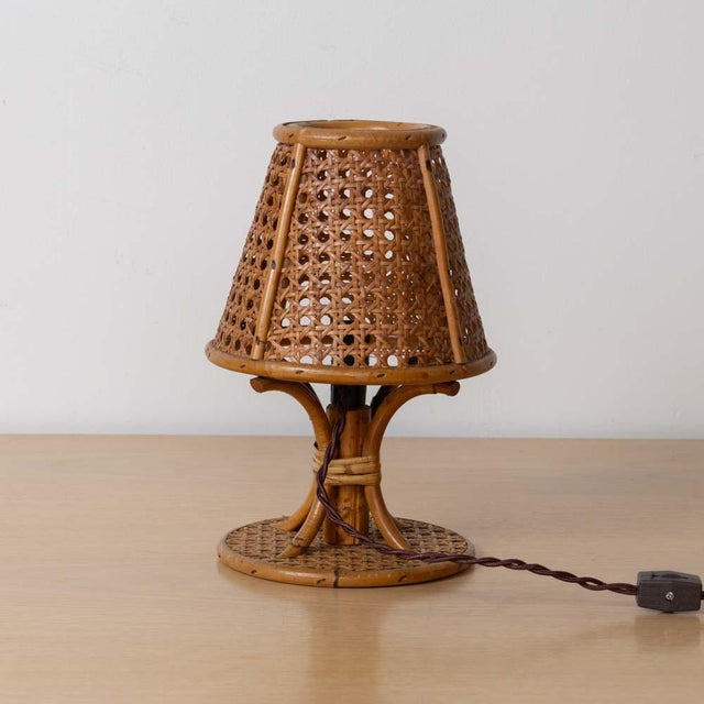 1960s Pair of Italian Cane and Bamboo Table Lamps For Sale In Los Angeles - Image 6 of 11