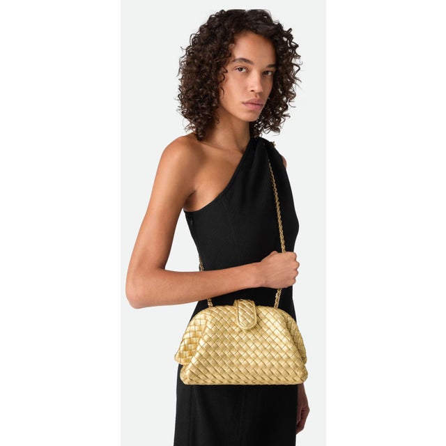 2025 Bottega Veneta Lauren 1980 Gold Leather Clutch Shoulder Bag Pouch Handbag For Sale - Image 12 of 17