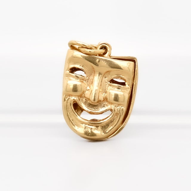 Mid 20th Century Vintage 14k Gold Comedy & Tragedy Masks Figural Charm for a Bracelet For Sale - Image 5 of 14