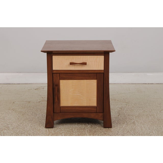 Arts & Crafts Pair of Studio Crafted Tiger Maple & Walnut Nightstands For Sale - Image 3 of 14