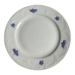 Antique Adderley "Chelsea Grape" Set of 4 Luncheon Plates. 8 5/8" Diameter For Sale