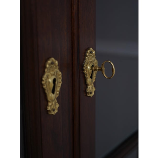 Stickley Colonial Williamsburg Mahogany 2 Door Bookcase For Sale - Image 12 of 18