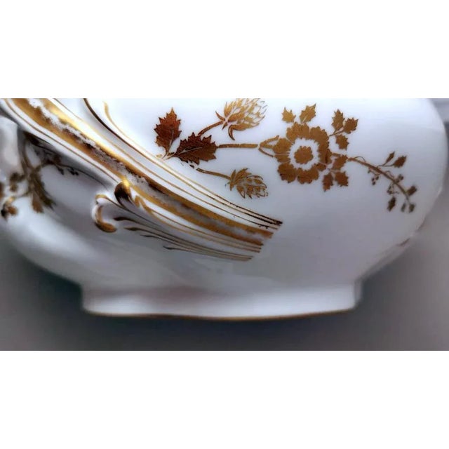 Gold French Porcelain Salad Bowl with Tray from Haviland & Co. Limoges, 1902, Set of 2 For Sale - Image 8 of 13