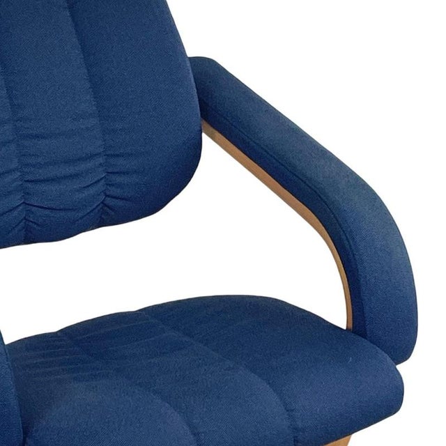 Ergonomically Shaped Rocking Chair by Peter Opsvik for Stokke For Sale - Image 4 of 10
