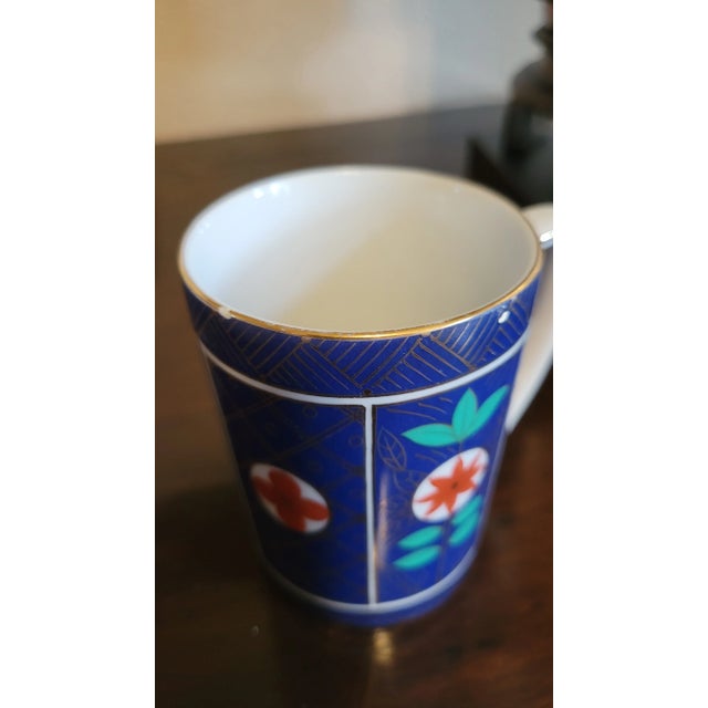 1970s Vintage Neiman Marcus Imari Style Coffee or Tea Mug Set- 12 Pieces For Sale - Image 5 of 12