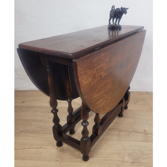 Early 20th Century Oak Drop Leaf Gateleg Dining Table For Sale - Image 4 of 16