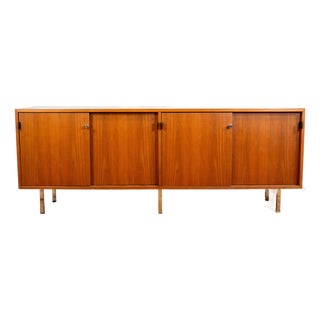 1980s Florence Knoll Model 541 for Knoll International Walnut Credenza For Sale