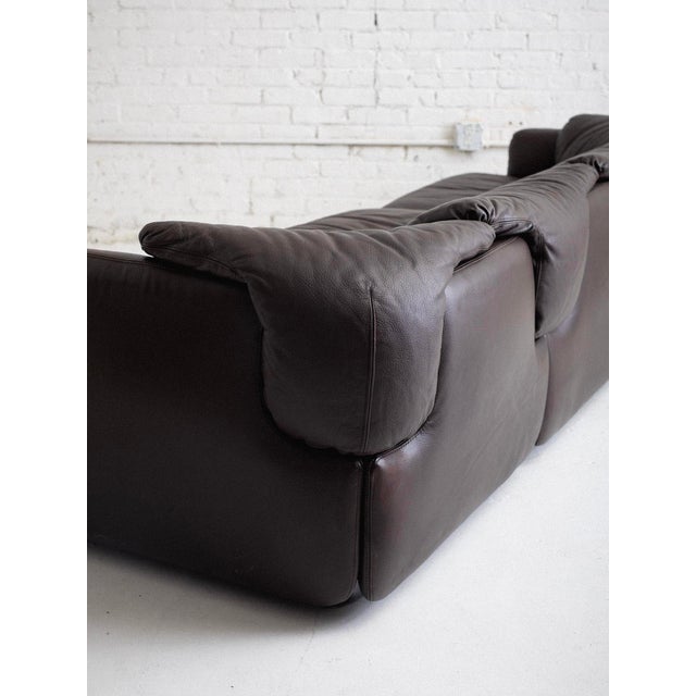 Leather "Confidential" Sofa by Alberto Rosselli for Saporiti For Sale - Image 13 of 17