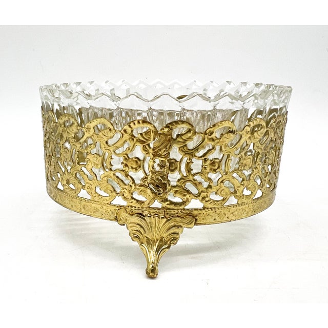 Vintage Hollywood Regency Gold-Tone Filigree & Glass Footed Dish — Candy / Nut Bowl / Vide Poche For Sale - Image 14 of 15