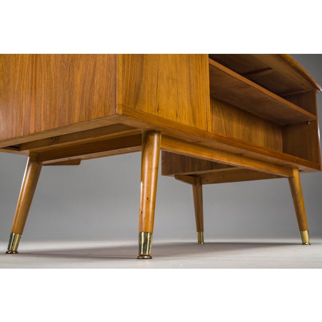 Brown Freestanding Desk in Walnut, 1960s For Sale - Image 8 of 18