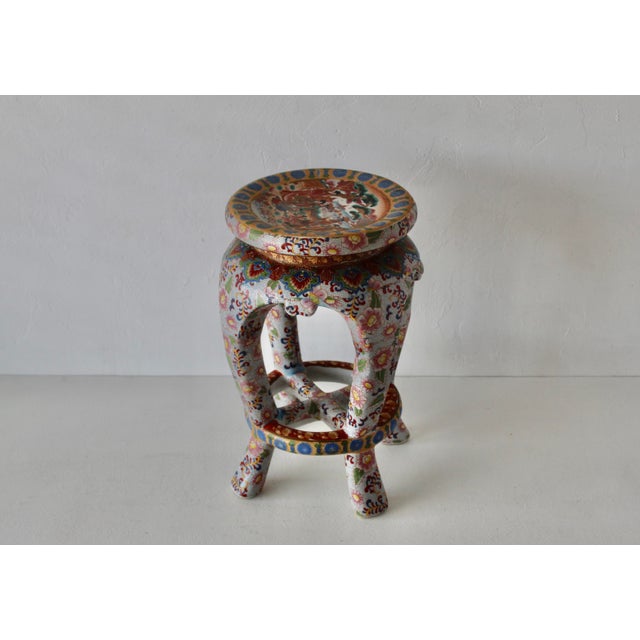 Chinoiserie 1970s Imari Style Gilt Ceramic Barrel Stool Plant Stand For Sale - Image 3 of 16