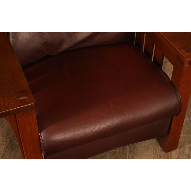 Stickley Mission Collection Pair Of Oak Bow Arm Morris Chair Recliners For Sale In Philadelphia - Image 6 of 18