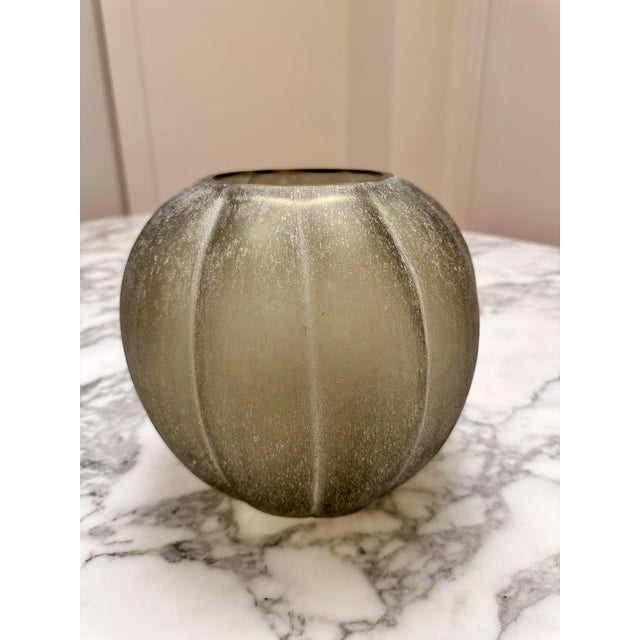 Minimalism Guaxs Vase, German Hand Blown Glass For Sale - Image 3 of 9